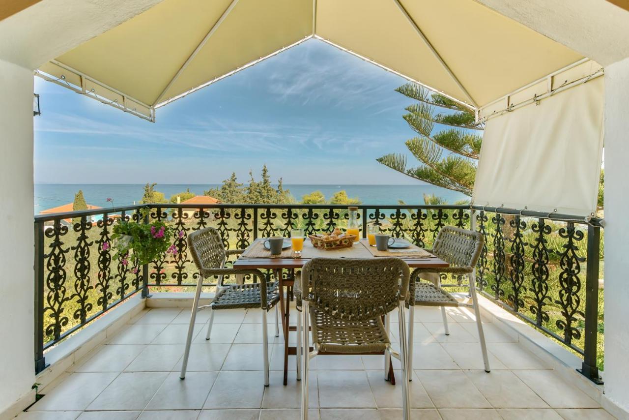 Panorama Studios & Apartments Amoudi Esterno foto